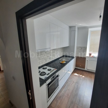 Bucatarie  moderna dreapta  A-130